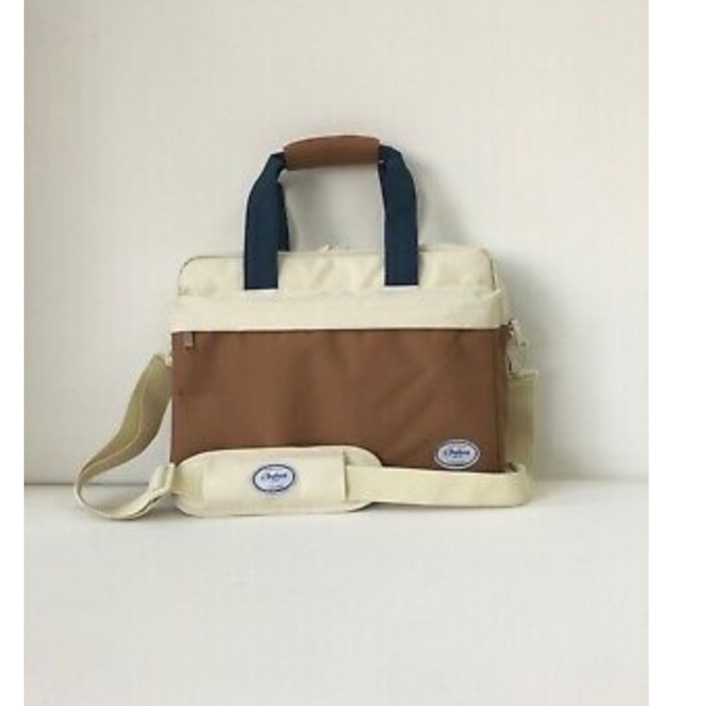 Laptop bag